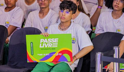 Governo do Piauí garante transporte gratuito para 23 mil estudantes no Enem 2025 com o Passe-Livre Seduc. (Foto: Gabriel Paulino)