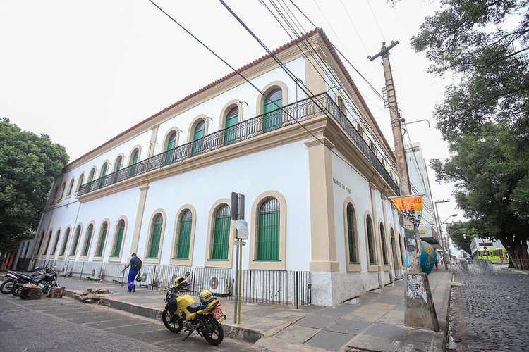 Governo do Piauí iniciará restauração e modernização do Museu do Piauí.