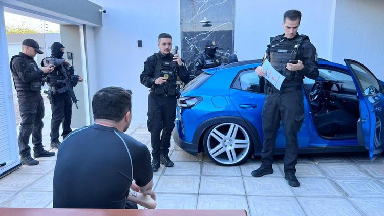 Influenciadores são alvo de operação por rifas ilegais no Piauí.