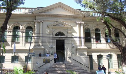 Palácio da Cidade de Teresina, sede da Prefeitura Municipal de Teresina (PMT), localizado na Praça da Bandeira, 860, no Centro da capital (Foto: Lucas Marreiros/g1)