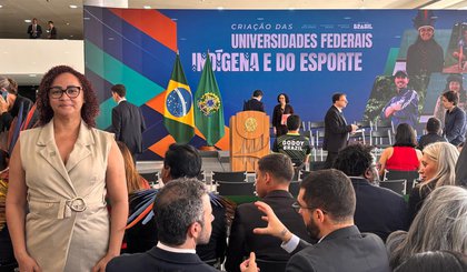 Professora e aluno da UFPI participam de lançamento de Universidade Indígena. (Foto: Divulgação / UFPI) Professora e aluno da UFPI participam de lançamento de Universidade Indígena. (Foto: Divulgação / UFPI)