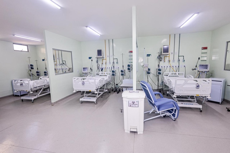 Unidade passa a contar com 10 novos leitos de terapia intensiva e será modernizada para ampliar a capacidade de atendimento em alta complexidade no Piauí.