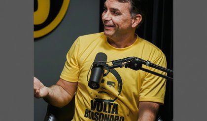 Flávio diz ter apoio de Bolsonaro e fala em “missão de continuidade” (Foto: Instagram Flávio Bolsonaro) Flávio diz ter apoio de Bolsonaro e fala em “missão de continuidade” (Foto: Instagram Flávio Bolsonaro)