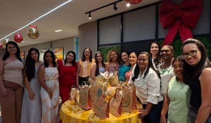 Secretária do PT, Gracinha, Avaliou como Sucesso a Confraternização das Mulheres em Floriano (Foto: Instagram Gracinha) Secretária do PT, Gracinha, Avaliou como Sucesso a Confraternização das Mulheres em Floriano (Foto: Instagram Gracinha)