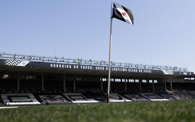 Vasco encerra temporada em São Januário com pouco mais de 50% de aproveitamento.