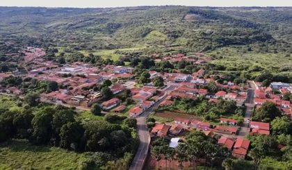 Adolescentes são resgatados após mais de 24 horas perdidos na mata em Aroazes. (Foto: Divulgação/Prefeitura de Aroazes)