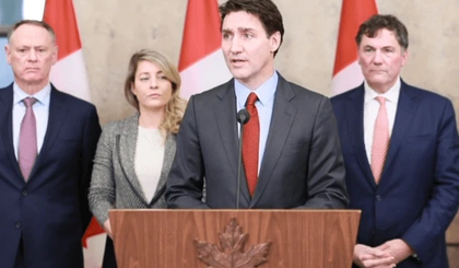 Canadá anuncia tarifas de 25% sobre produtos dos EUA em resposta a Trump. (Foto: Reprodução/Redes Sociais) Canadá anuncia tarifas de 25% sobre produtos dos EUA em resposta a Trump. (Foto: Reprodução/Redes Sociais)