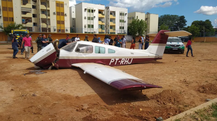 De acordo com o Cenipa, o excesso de peso e o deslocamento do centro de gravidade foram as principais causas do pouso forçado da aeronave.