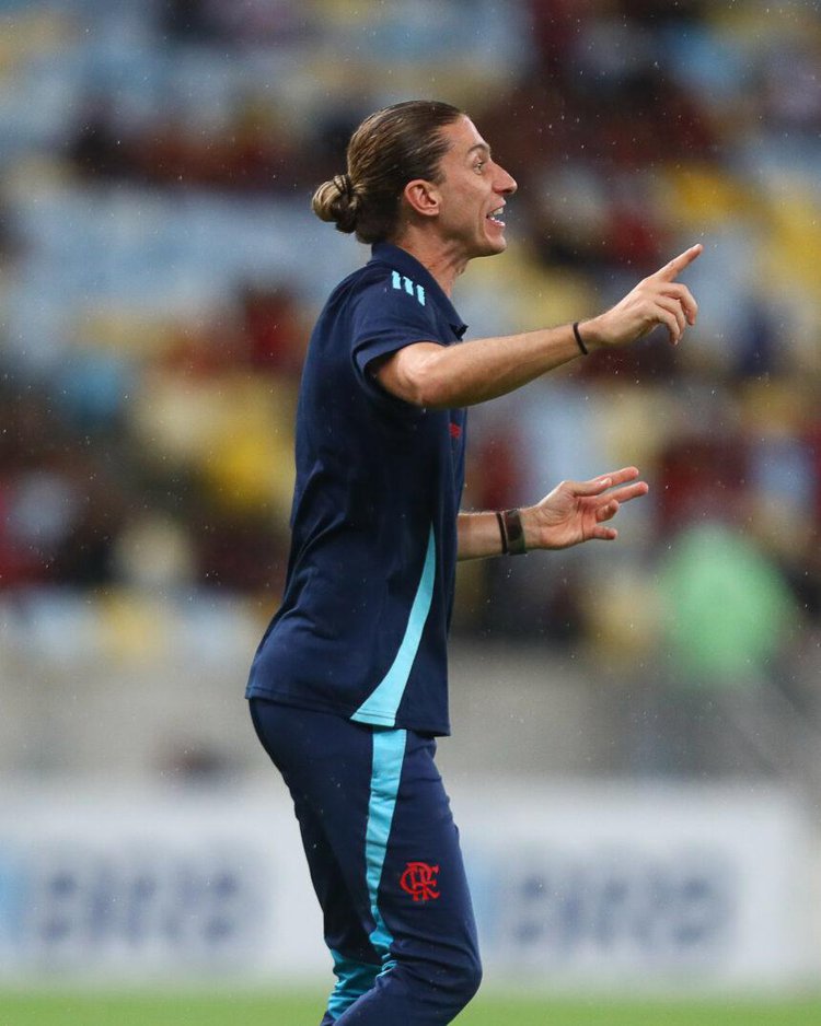 Flamengo de Filipe Luís alcança marca histórica na temporada 2025