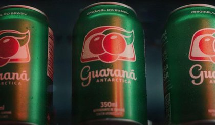 Guaraná Antarctica atinge a marca de 1 milhão de compradores, diz Ambev (Foto: Reprodução / Divulgação: Guaraná Antarctica) Guaraná Antarctica atinge a marca de 1 milhão de compradores, diz Ambev (Foto: Reprodução / Divulgação: Guaraná Antarctica)