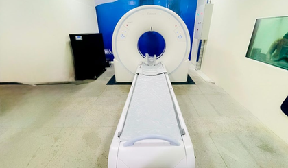 Hospital Regional de Oeiras realizou mais de 800 exames em um mês de funcionamento da nova sala de tomografia. (Foto: Divulgação/Governo do Piauí)