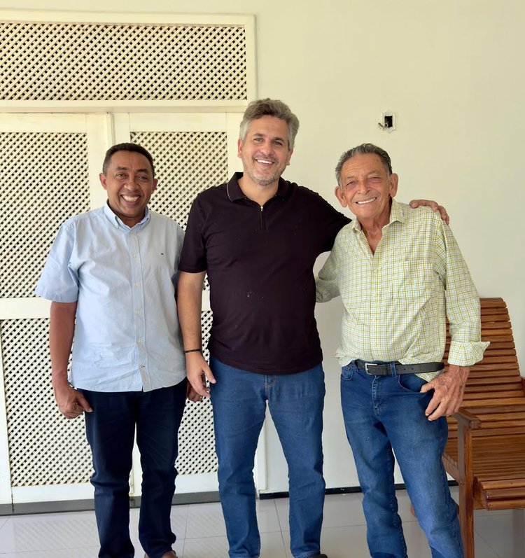 Joel, Pablo e Gil