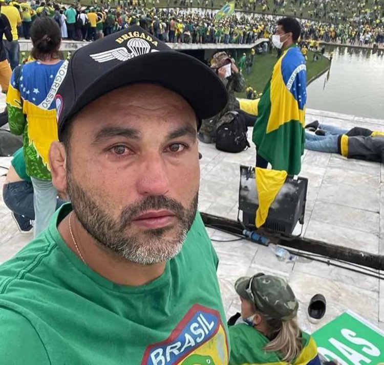 Leo Indio publicou foto durante atos golpistas do 8 de janeiro