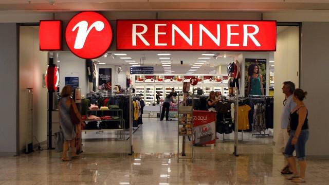 Loja Renner presta esclarecimentos após questionamentos sobre bônus a colaboradores.