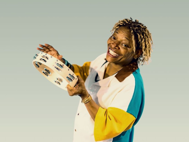 Mart’nália abre o Seis e Meia 2025 em Teresina com show de pagode nostálgico.