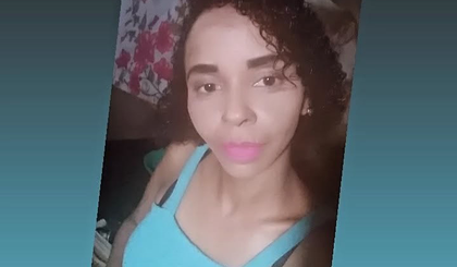 Mulher suspeita de ordenar morte de vítima carbonizada é presa em Teresina (Foto: Reprodução/Redes Sociais) Mulher suspeita de ordenar morte de vítima carbonizada é presa em Teresina (Foto: Reprodução/Redes Sociais)