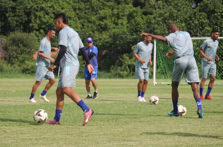 O Piauí fez sua atividade com a presença de novos nomes contratados.