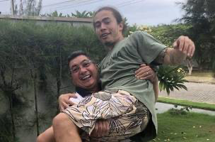 Pai e ex-namorada apoiam Whindersson Nunes durante internação por saúde mental (Foto: Reprodução) Pai e ex-namorada apoiam Whindersson Nunes durante internação por saúde mental (Foto: Reprodução)