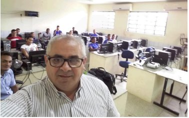 Professor Freitas