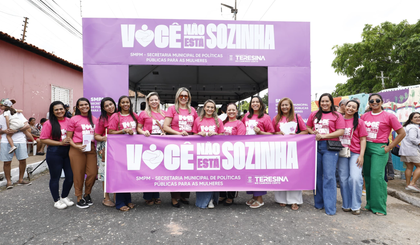 Secretaria reforça combate à violência contra mulheres em ato público da Prefeitura de Teresina. (Foto: Prefeitura de Teresina) Secretaria reforça combate à violência contra mulheres em ato público da Prefeitura de Teresina. (Foto: Prefeitura de Teresina)