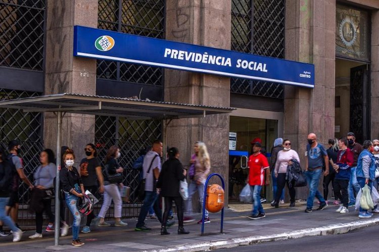 Todos os 40,6 milhões de beneficiários receberão os proventos até o fim da semana que vem