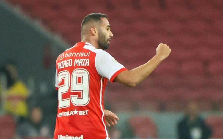 Flamengo detona Internacional e cobra dívida referente à transferência de Thiago Maia