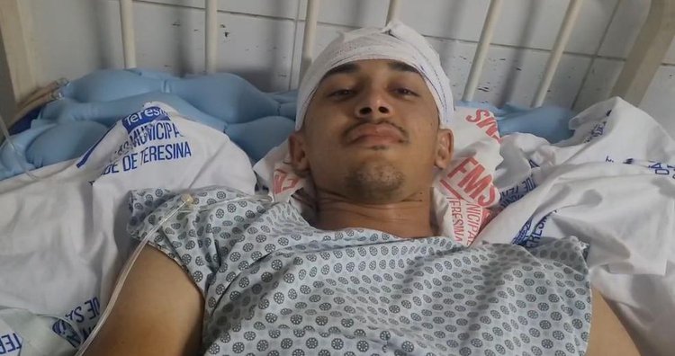 Gustavo Henrique Alves Pereira, de 22 anos, aguarda cirurgia no HUT