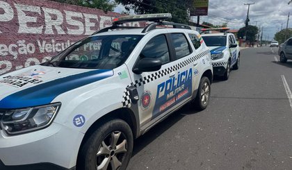 Homem sofre tentativa de linchamento após suposto abuso sexual contra criança em Teresina (Foto: Eduardo Amorim) Homem sofre tentativa de linchamento após suposto abuso sexual contra criança em Teresina (Foto: Eduardo Amorim)