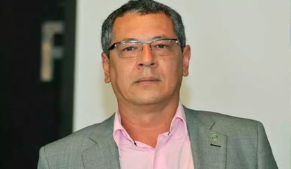 Ivanilson Gomes é levado após invasão à sede do PV no Rio Vermelho, em Salvador (Foto: Divulgação PV Bahia) Ivanilson Gomes é levado após invasão à sede do PV no Rio Vermelho, em Salvador (Foto: Divulgação PV Bahia)