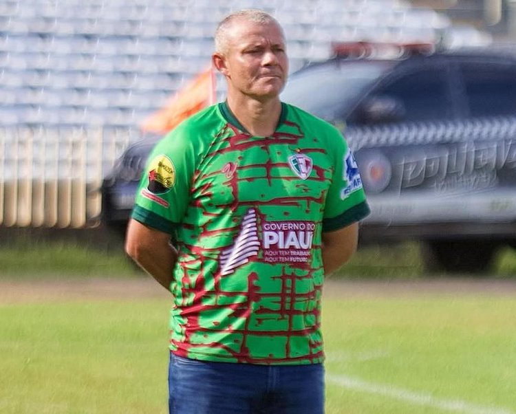 Marcinho Guerreiro, técnico do Fluminense-PI