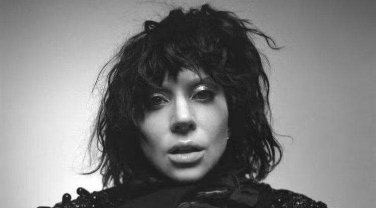 "Mayhem", sétimo álbum de estúdio de Lady Gaga, foi lançado no dia 7 de março• Divulgação