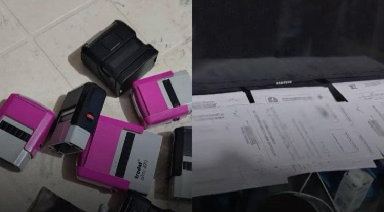 No local, foram apreendidos sete carimbos médicos falsificados, 50 atestados já preenchidos com assinaturas fraudulentas e cerca de 200 documentos em branco prontos para serem utilizados• Reprodução/PCRR