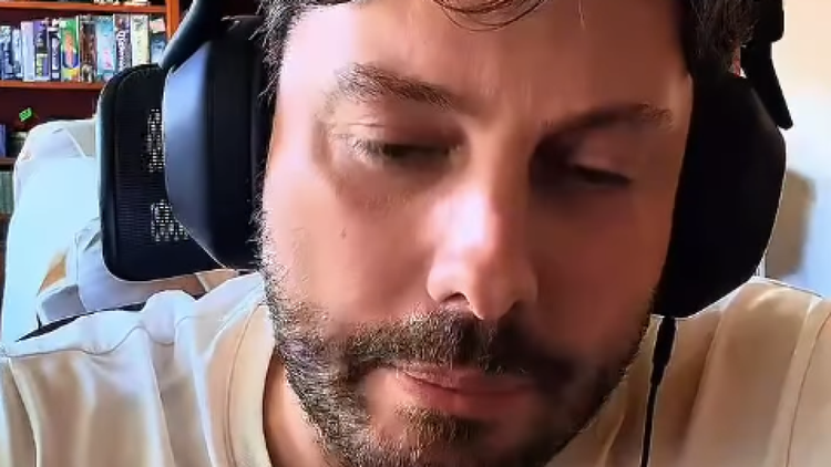 O vídeo foi postado nas redes sociais do apresentador.