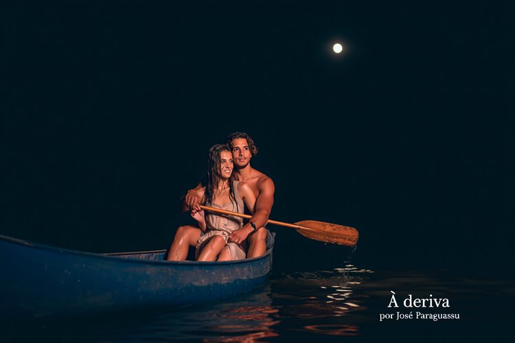 À deriva