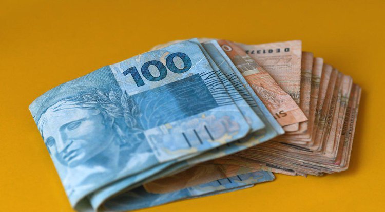 A parcela média dos empréstimos foi de R$ 349,20, com prazo médio de 18 meses• Getty Images