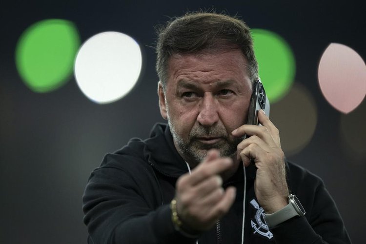 Augusto Melo prestou depoimento na semana passada