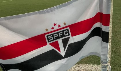 Bandeirinha do São Paulo. (Foto: São Paulo Futebol Clube, Reprodução/Instagram.)