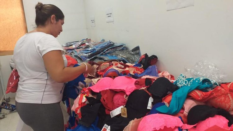 Bazar Solidário com produtos apreendidos pela Receita Federal segue até sábado (3) em Teresina