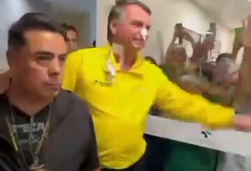Bolsonaro deixa hospital em Natal e segue para Brasília, onde deve passar por cirurgia (Foto: Instagram perfil Jair Bolsonaro) Bolsonaro deixa hospital em Natal e segue para Brasília, onde deve passar por cirurgia (Foto: Instagram perfil Jair Bolsonaro)