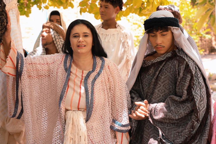 Elenco piauiense celebra 30 anos da Paixão de Cristo em Floriano