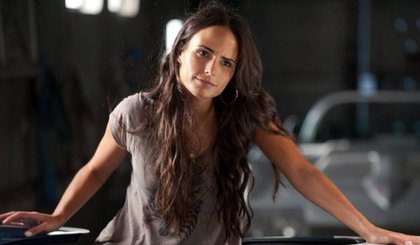 Jordana Brewster como Mia Toretto na franquia "Velozes e Furiosos". (Foto: Reprodução) Jordana Brewster como Mia Toretto na franquia "Velozes e Furiosos". (Foto: Reprodução)