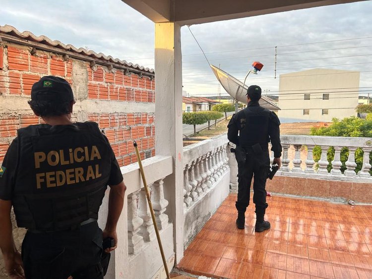 Polícia Federal investiga suspeitos de produzir e compartilhar conteúdo de violência sexual contra crianças e adolescentes no PI