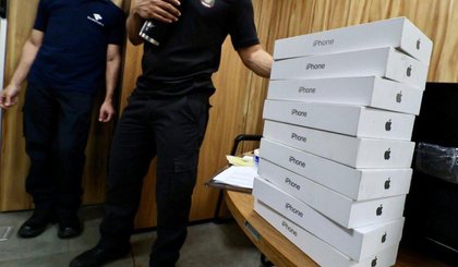 Produtos contrabandeados variavam entre drones e celulares de alto custo. (Foto: Divulgação/Polícia Federal) Produtos contrabandeados variavam entre drones e celulares de alto custo. (Foto: Divulgação/Polícia Federal)