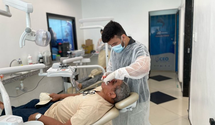 Próteses devolvem autoestima e melhoram qualidade de vida em Floriano (Foto: Divulgação/Prefeitura Floriano) Próteses devolvem autoestima e melhoram qualidade de vida em Floriano (Foto: Divulgação/Prefeitura Floriano)