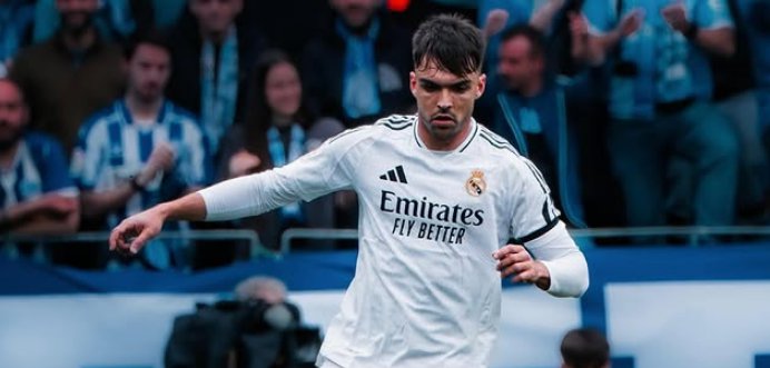 Raúl Asencio, zagueiro do Real Madrid.