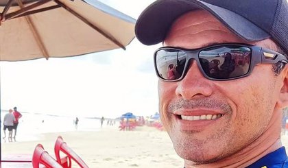 Sargento Antônio Elenilton Araújo Galvão, de 47 anos, foi morto a tiros na tarde deste sábado (26) (Foto: Reprodução) Sargento Antônio Elenilton Araújo Galvão, de 47 anos, foi morto a tiros na tarde deste sábado (26) (Foto: Reprodução)