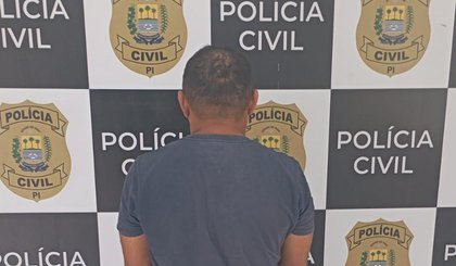 Suspeito de estuprar a filha no Piauí (Foto: Divulgação/Polícia Civil do Piauí) Suspeito de estuprar a filha no Piauí (Foto: Divulgação/Polícia Civil do Piauí)