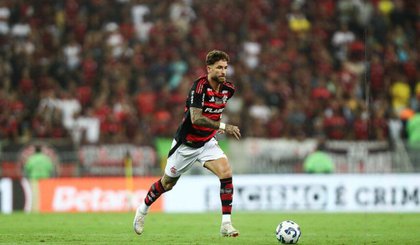 Titular absoluto? Filipe Luís elege Léo Pereira, do Flamengo, como melhor zagueiro do Brasil. (Foto: Gilvan de Souza/Flamengo) Titular absoluto? Filipe Luís elege Léo Pereira, do Flamengo, como melhor zagueiro do Brasil. (Foto: Gilvan de Souza/Flamengo)