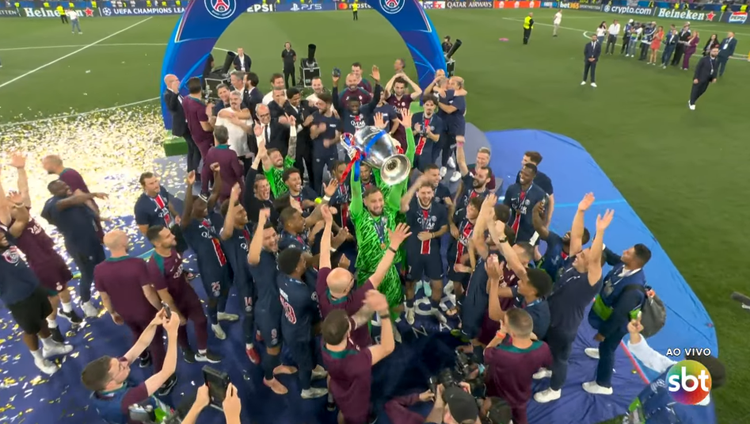 Após 14 anos de espera, PSG conquista sua primeira Champions com goleada