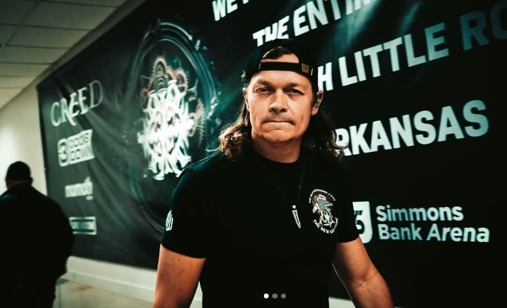 Brad Arnold, líder do 3 Doors Down, revela diagnóstico de câncer avançado.